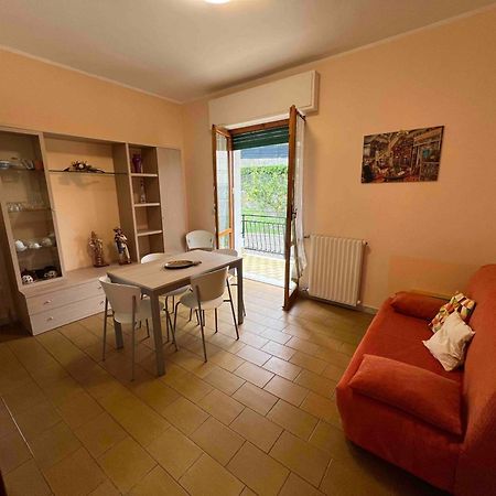 Residence Mare Verde Pietra Ligure Bagian luar foto
