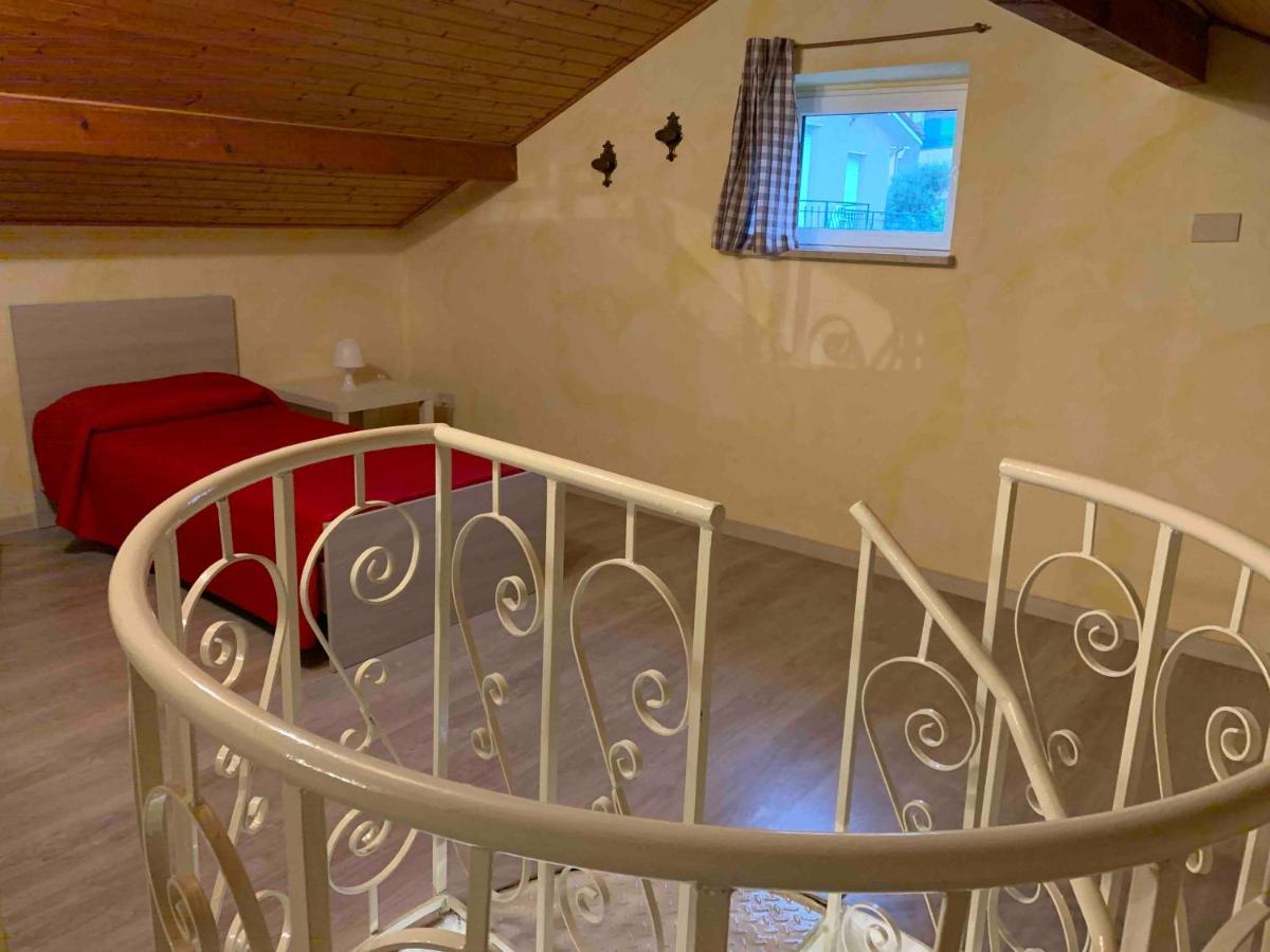 Residence Mare Verde Pietra Ligure Bagian luar foto